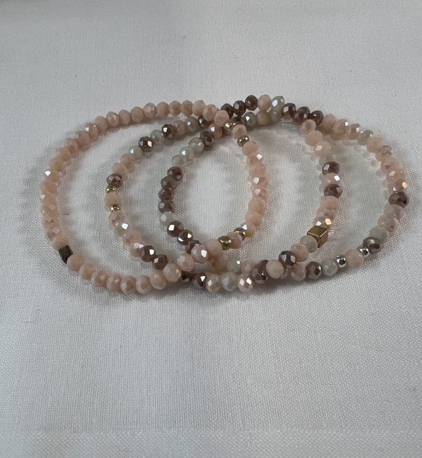3 armbånd m/pastelfarvede glasperler - Image 2